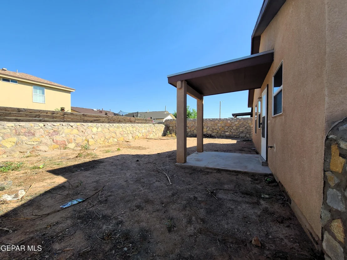 Photo of 11661 OCHRE BLUFF Lane