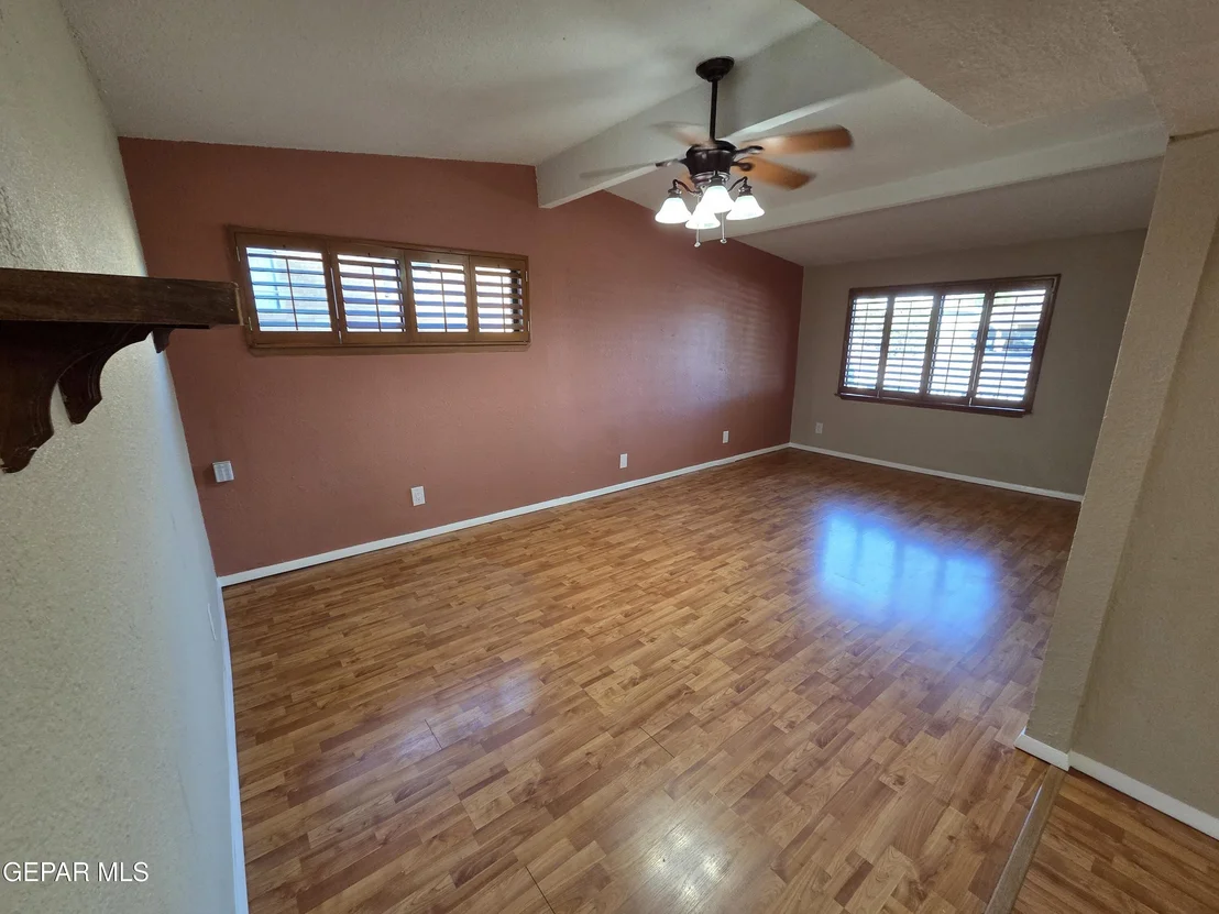 Photo of 4249 CANTERBURY Drive