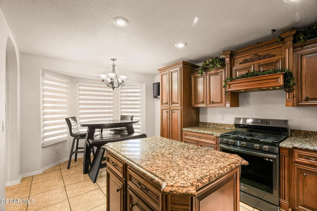 Photo of 14840 Holden Road