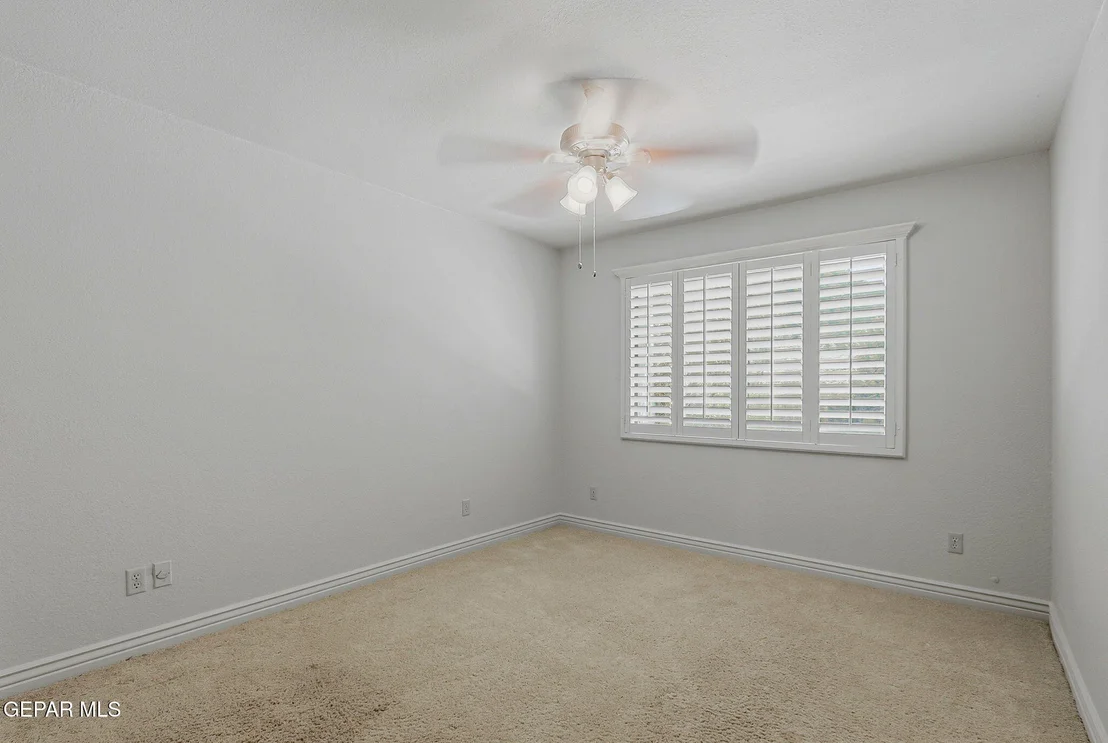 Photo of 1057 LOS JARDINES Circle