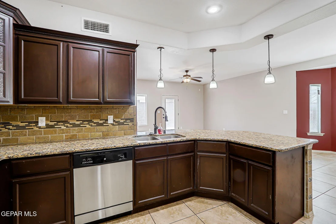 Photo of 14604 RANDALL CUNNINGHAM Avenue