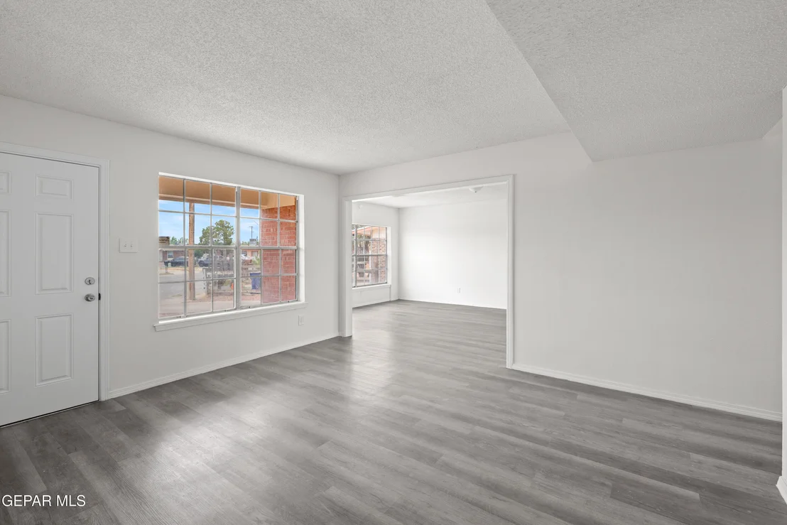 Photo of 309 RAY Way