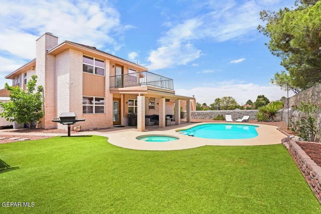Photo of 760 CHELTENHAM Drive