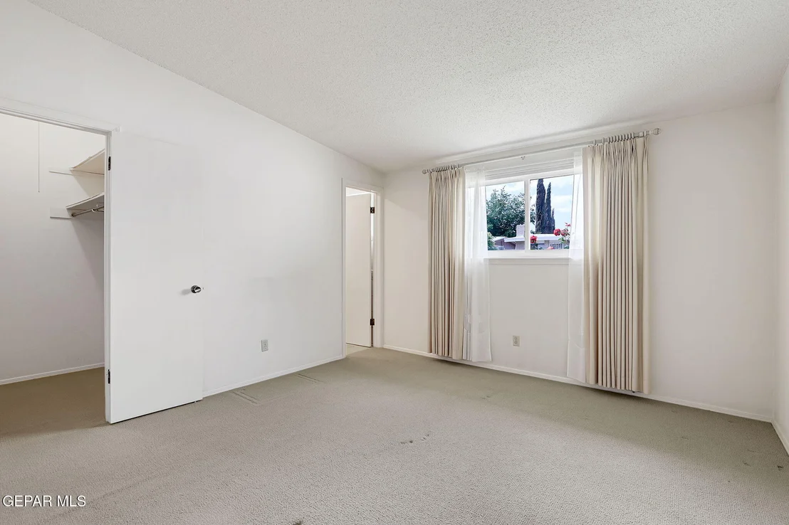Photo of 10625 DRILLSTONE Drive