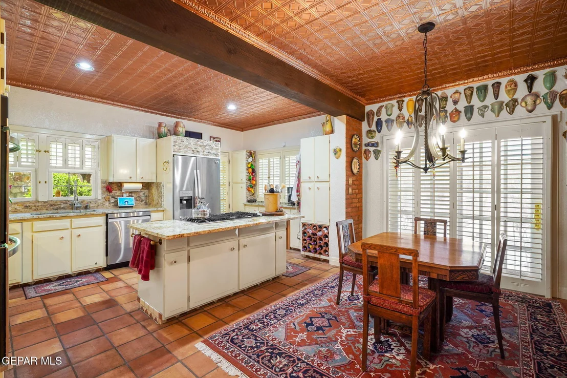 Photo of 3009 SILVER Avenue
