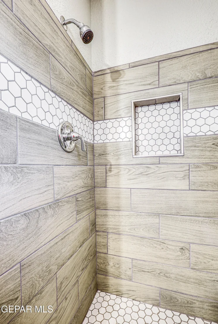 Photo of 4883 Maureen Circle