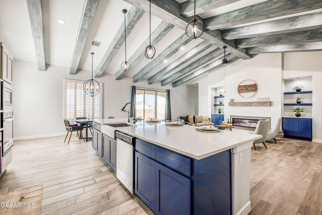 Photo of 309 Blue Valley