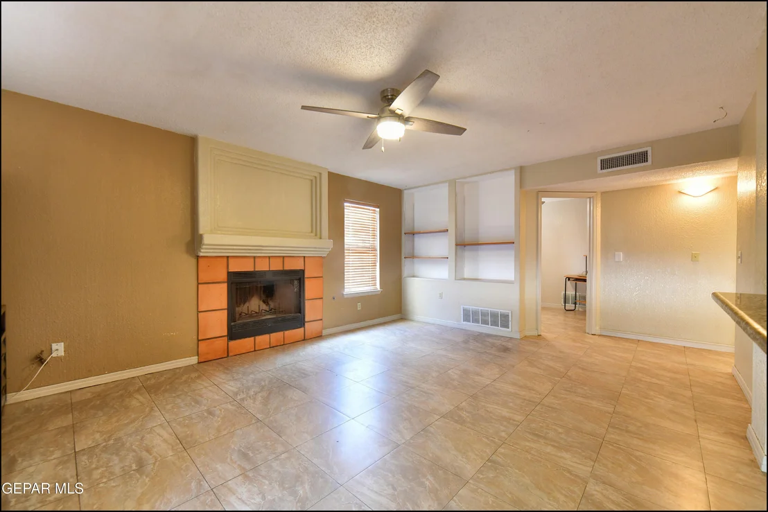 Photo of 7653 DIANJOU Drive