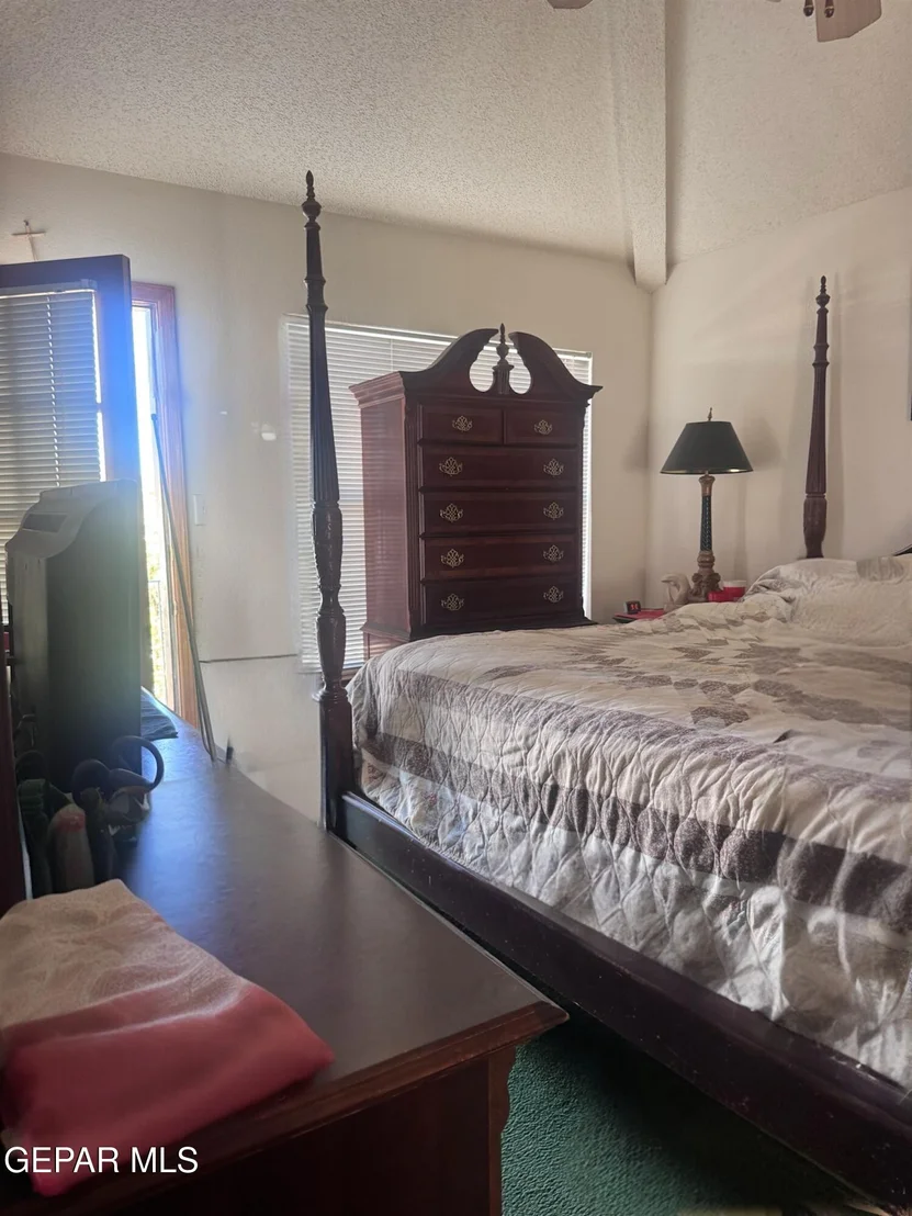 Photo of 7119 Oval Rock Drive
