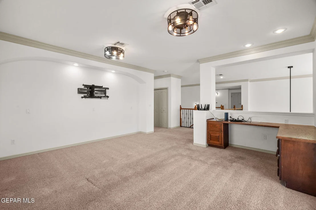 Photo of 6389 FRANKLIN TRAIL Drive