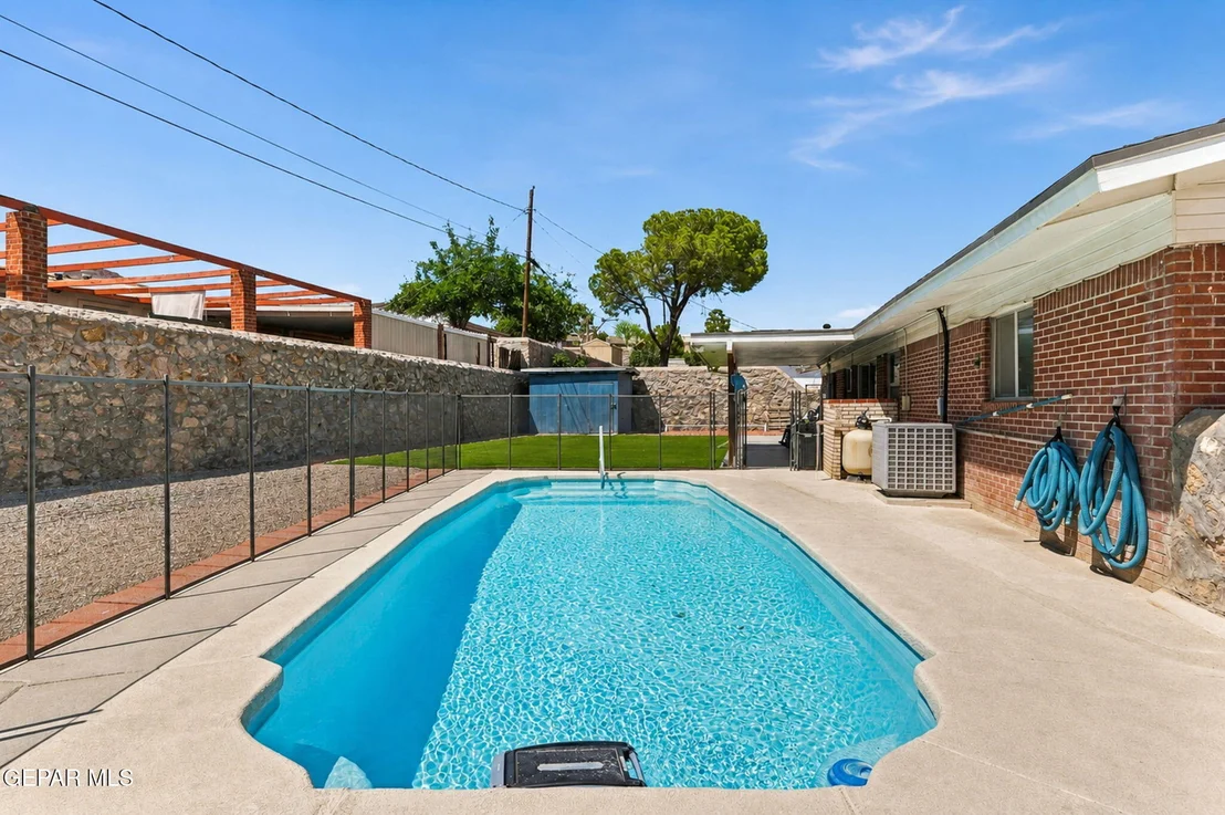 Photo of 8713 ECHO Street