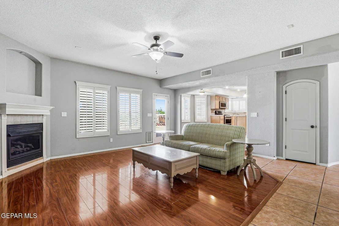 Photo of 3720 TIERRA AURORA Drive