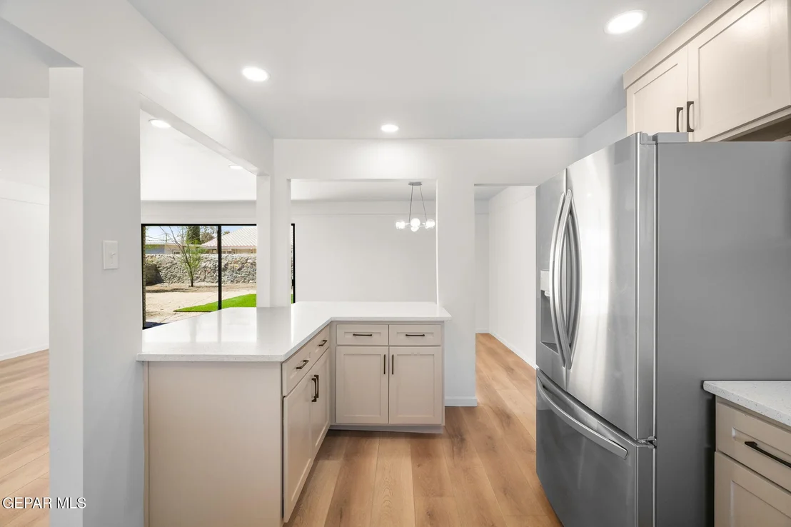 Photo of 4318 Larchmont Drive