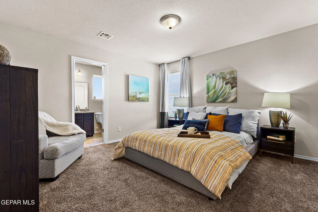 Photo of 956 Orangetip Drive