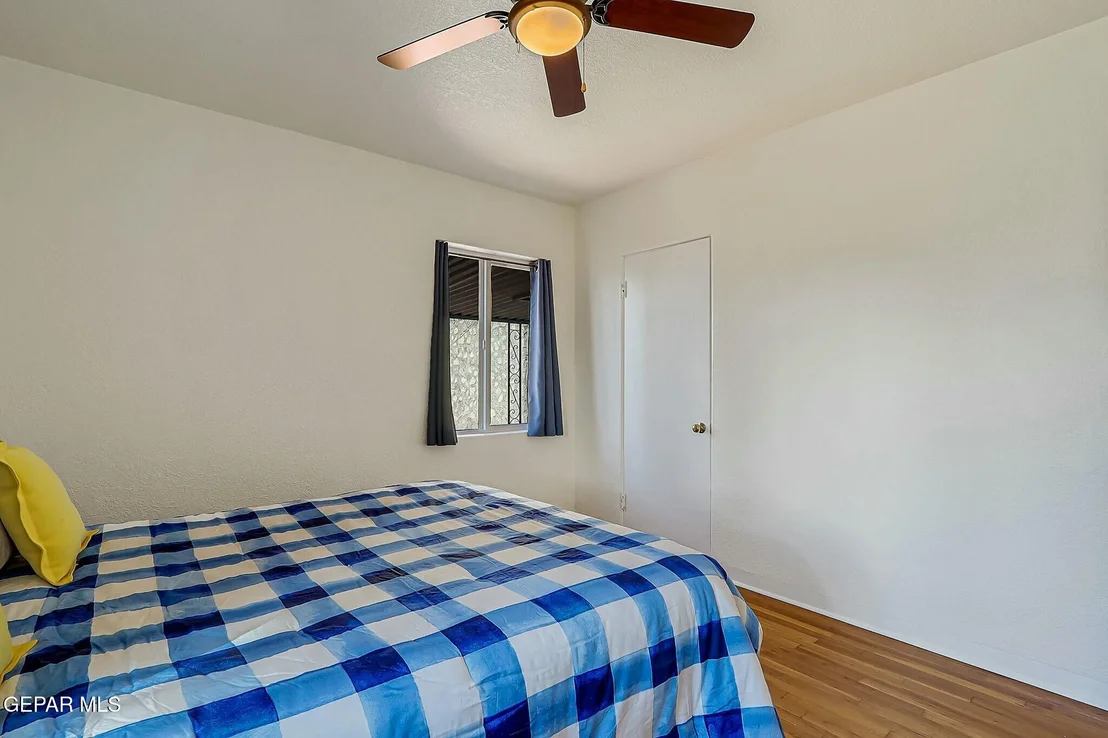 Photo of 601 E BALTIMORE Drive