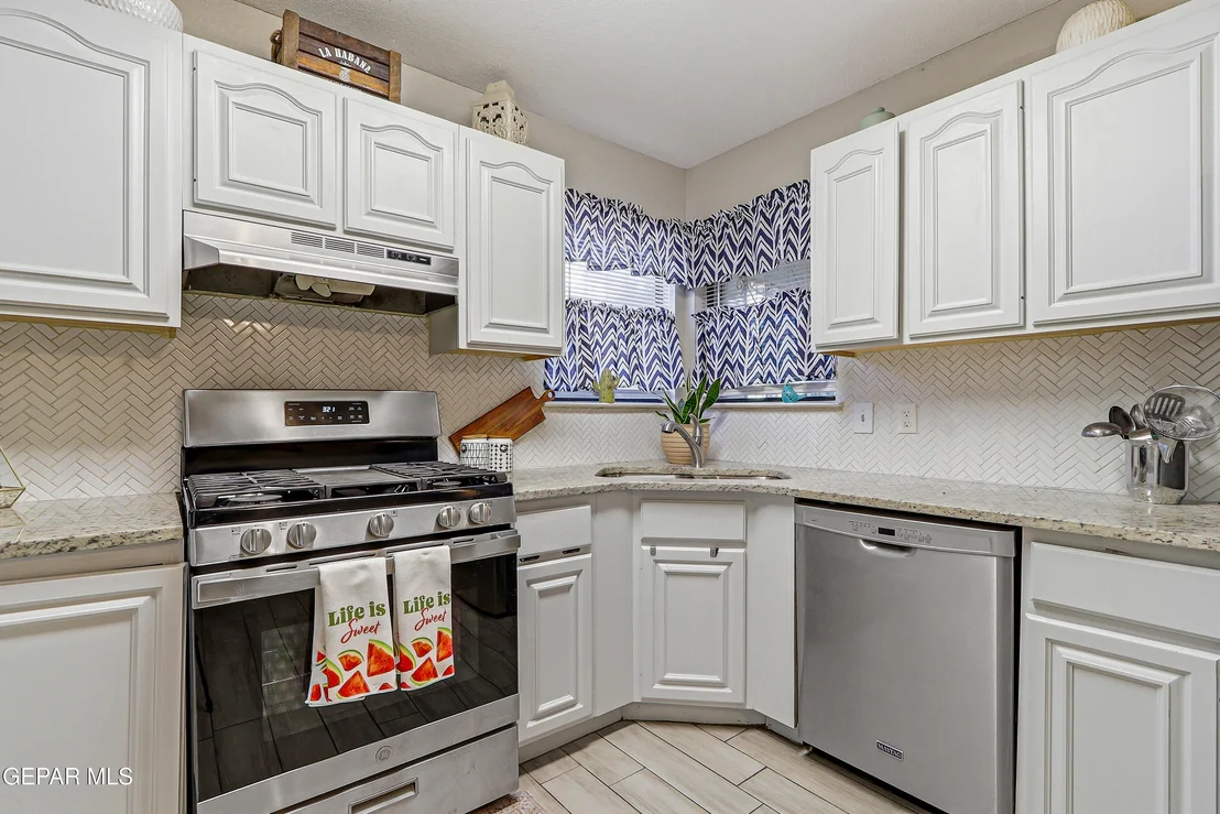 Photo of 1468 GENE TORRES Drive