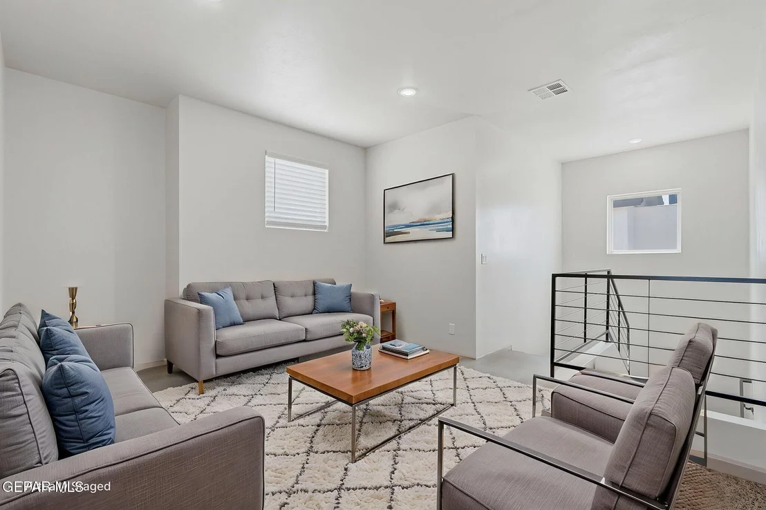 Photo of 7825 Enchanted View Drive