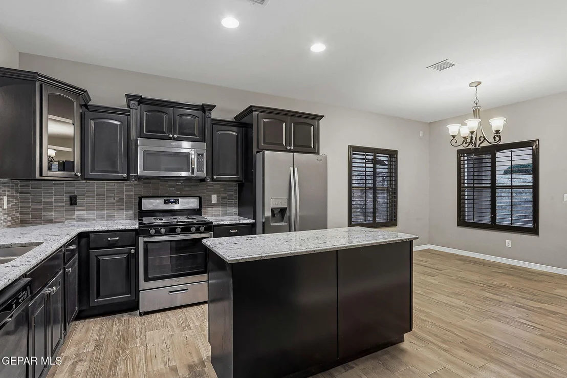 Photo of 14540 ALTON OAKS
