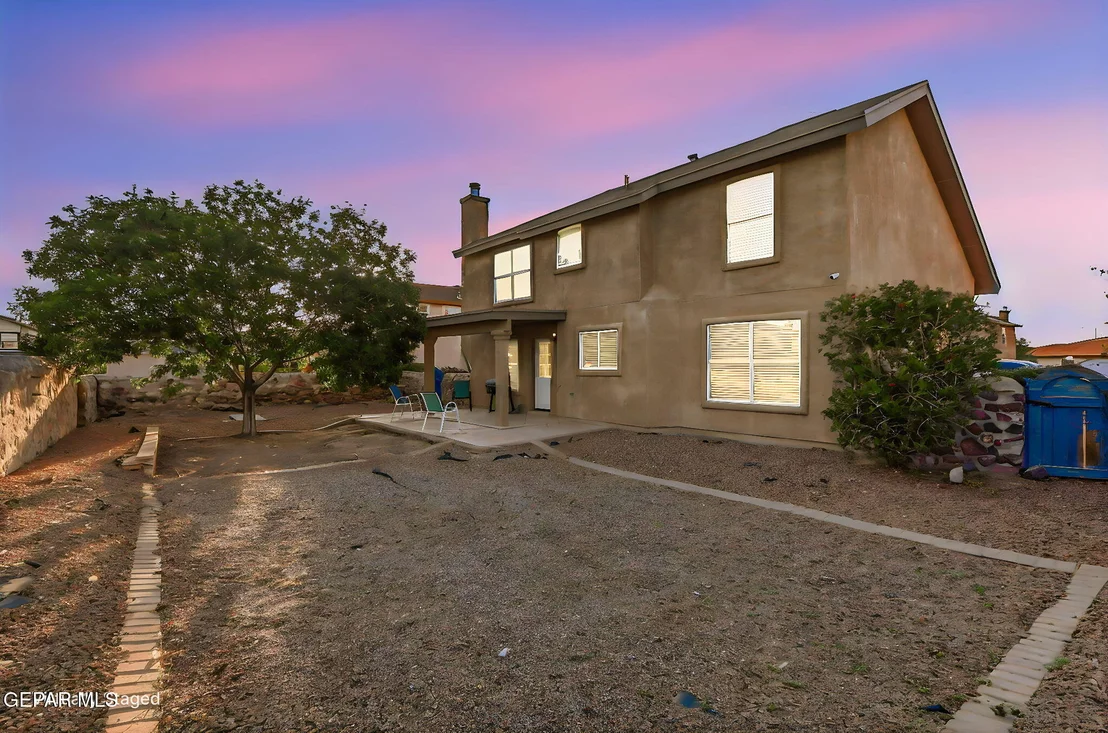 Photo of 680 Sequeiros Court