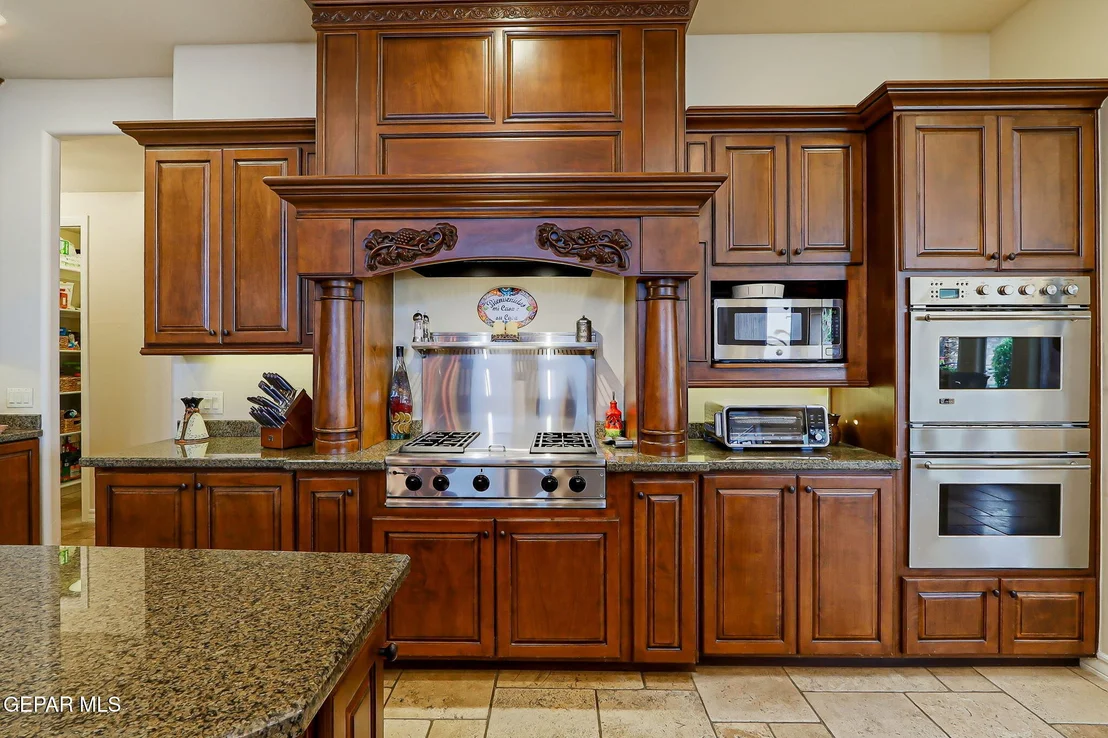 Photo of 6333 FRANKLIN TRAIL Drive
