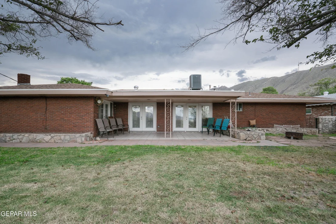 Photo of 404 BUTTE Circle