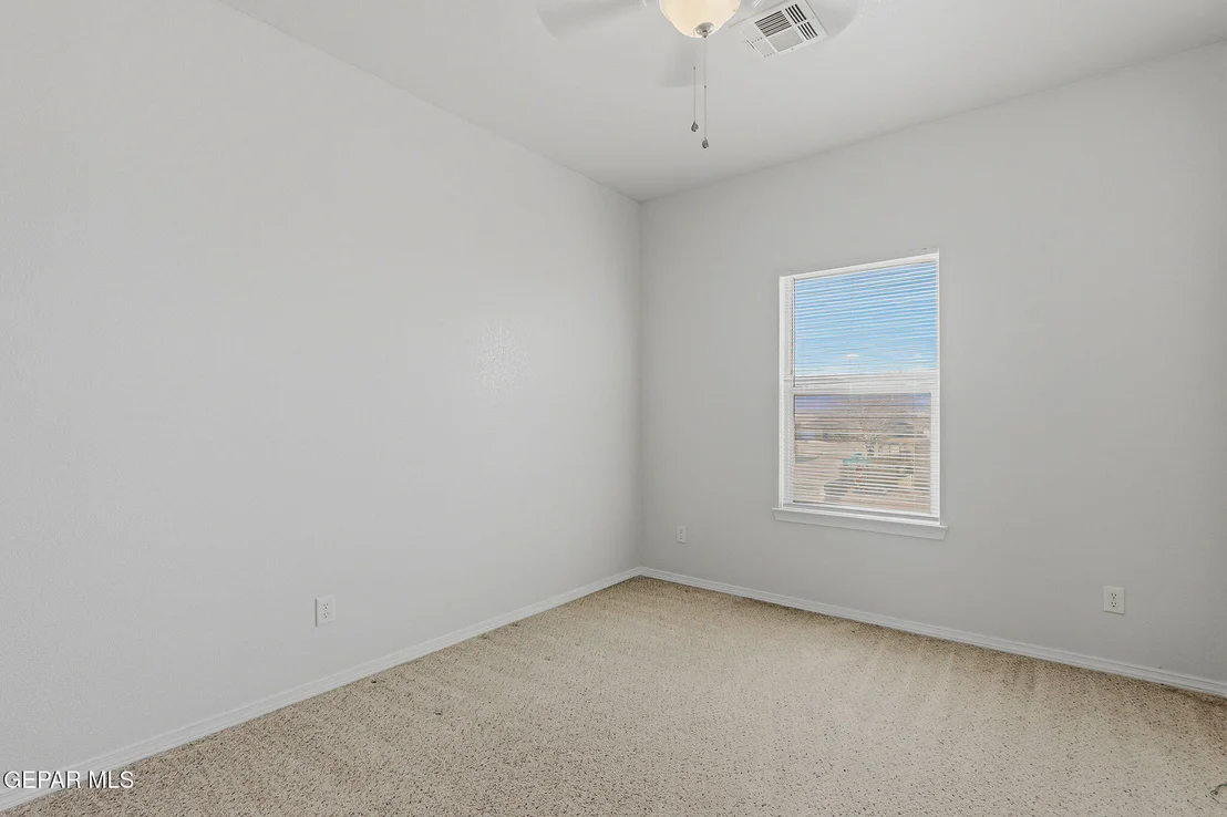 Photo of 10424 SILVERCLOUD Drive