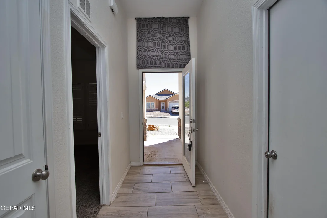 Photo of 285 PENBRIDGE Place