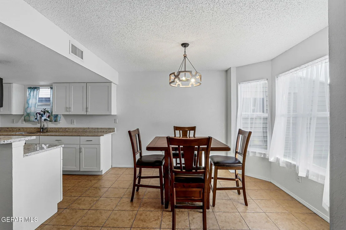 Photo of 390 BRILL Circle