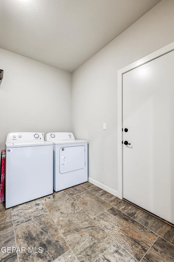 Photo of 7821 ENCHANTED RIDGE Drive
