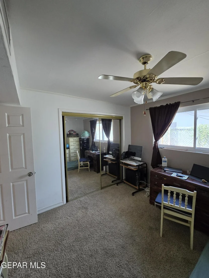 Photo of 1400 IDLEWILDE Drive