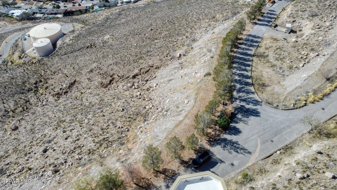 Photo of 13 APACHE CREST Drive