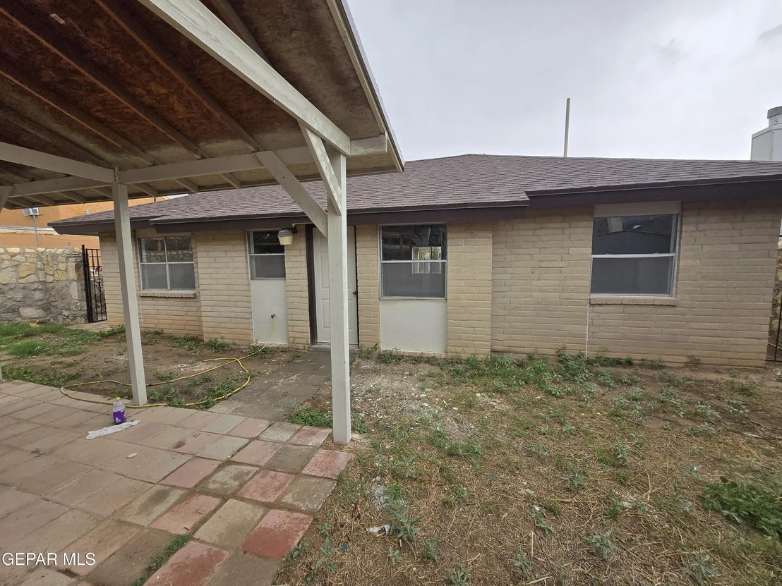 Photo of 10933 BABE RUTH Street