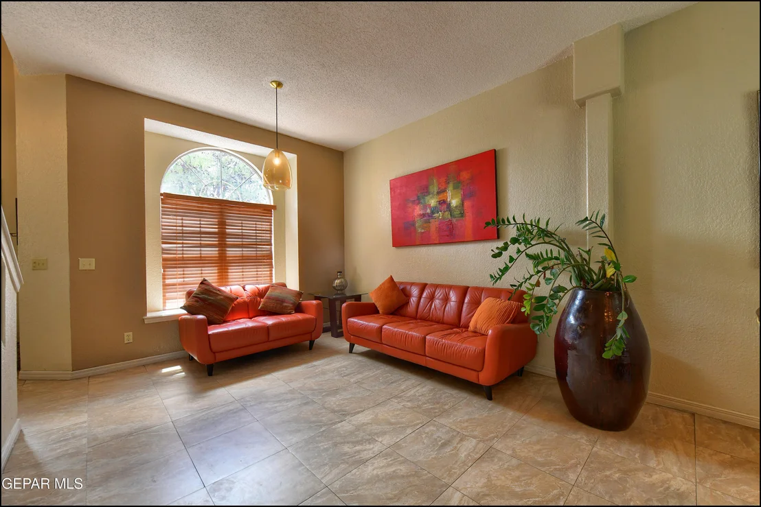 Photo of 7653 DIANJOU Drive