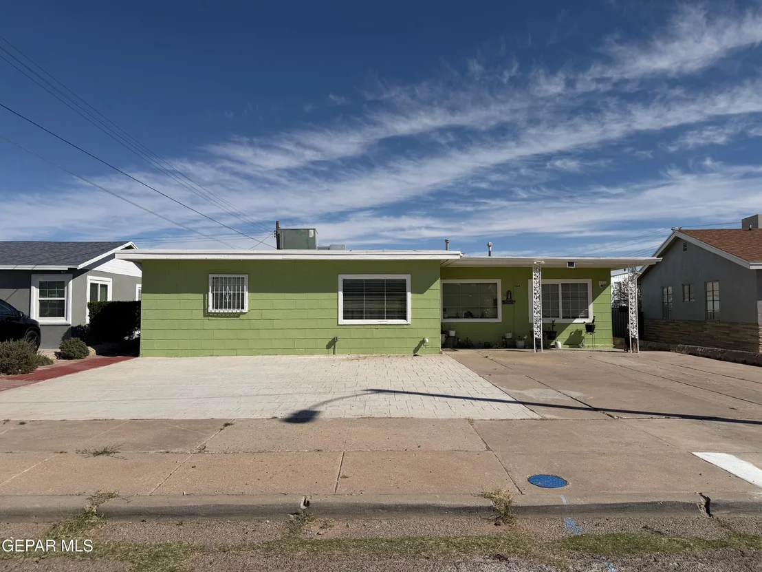 Photo of 1104 CHEYENNE Trail