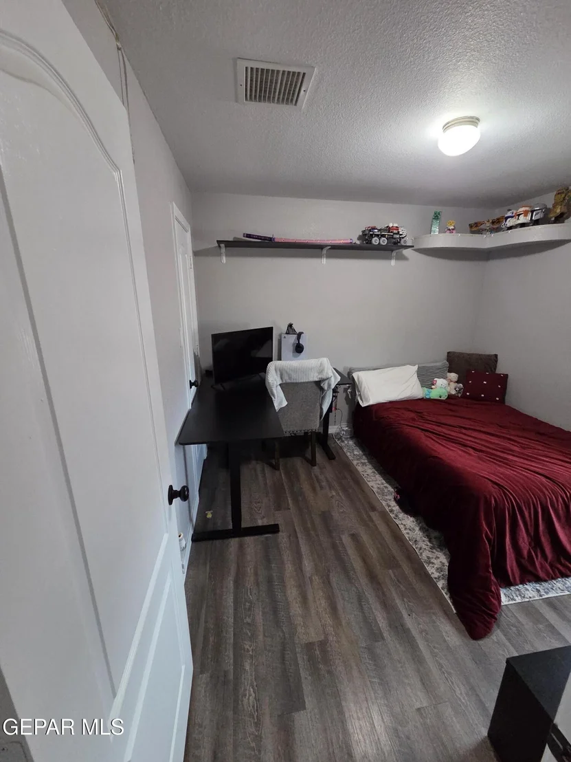 Photo of 14227 RANIER POINT Drive