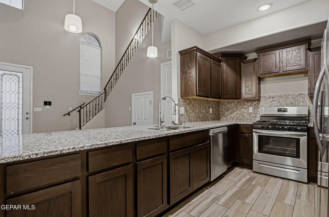 Photo of 6572 HOOP Street