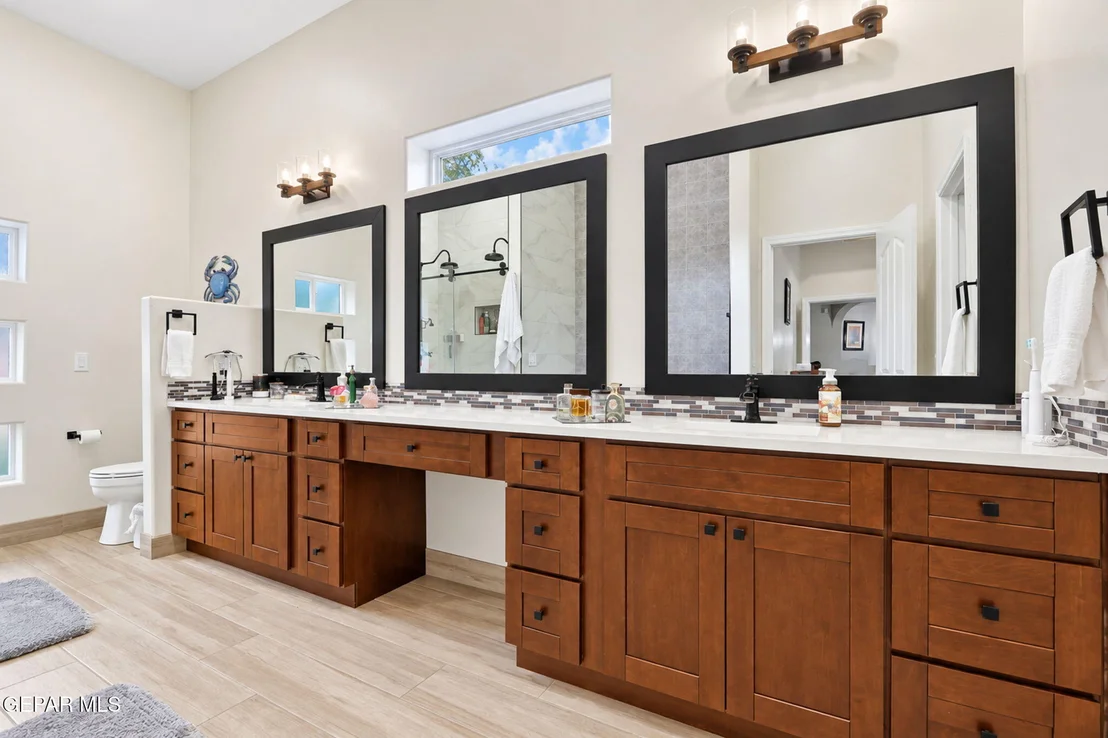 Photo of 732 Emerald View Drive