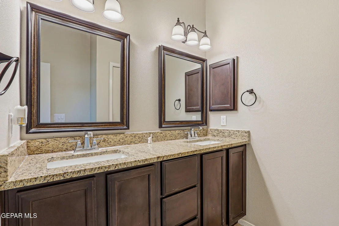 Photo of 5948 HIDDEN ARBOR Drive