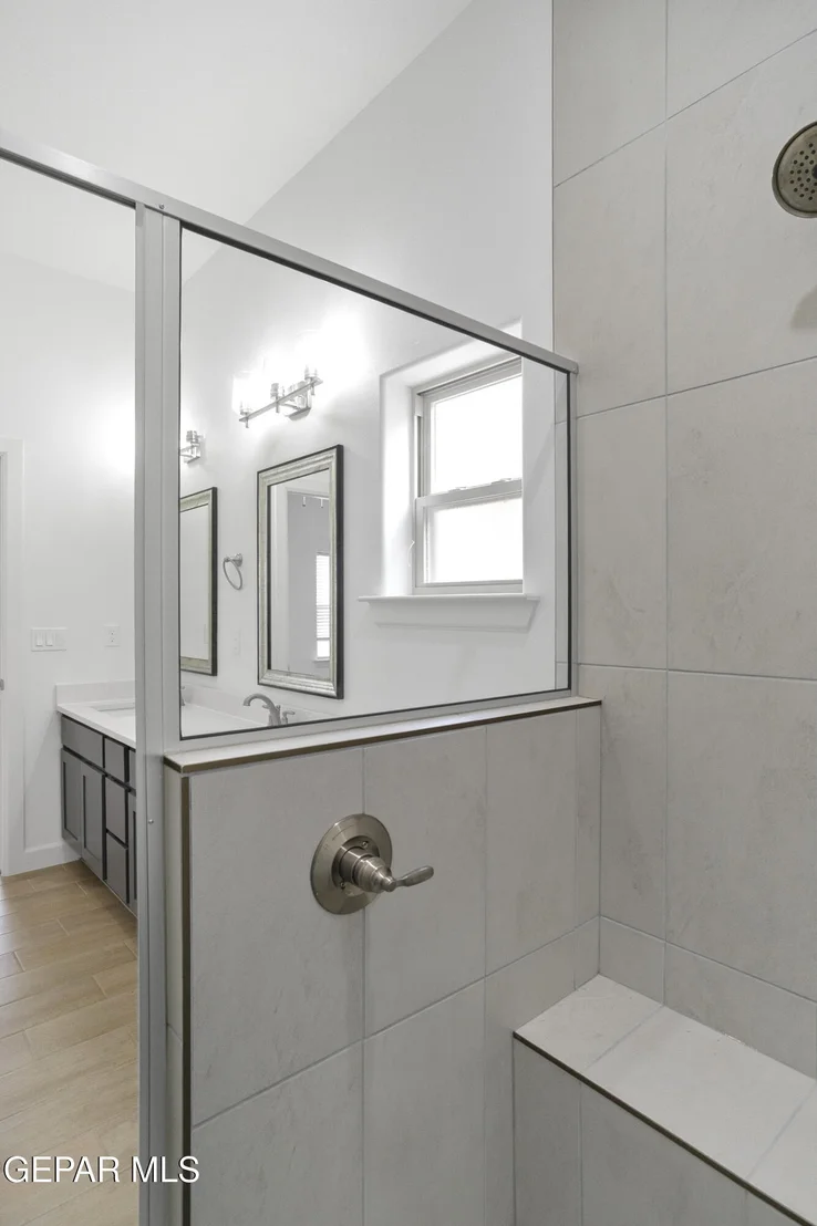 Photo of 424 Plateau Drive
