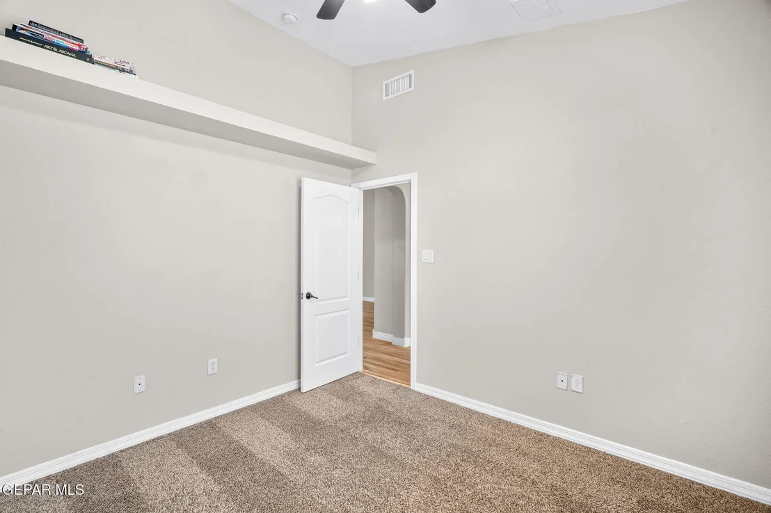 Photo of 14353 N CAVE Drive