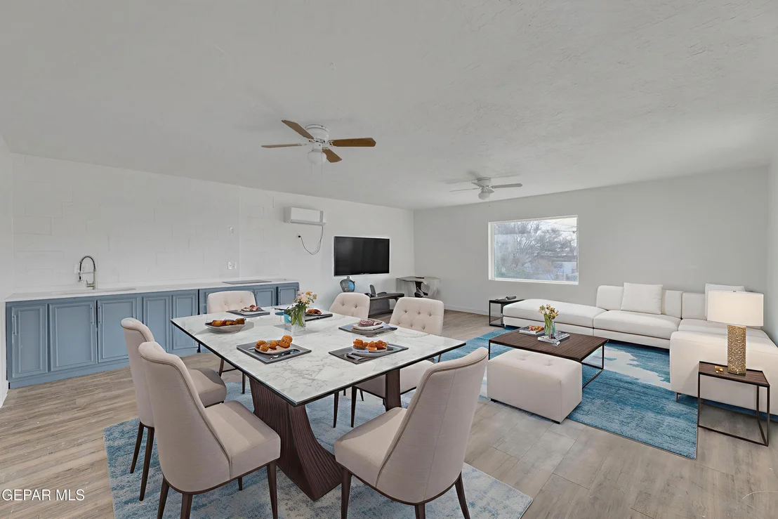 Photo of 2500 HAWLEY Circle