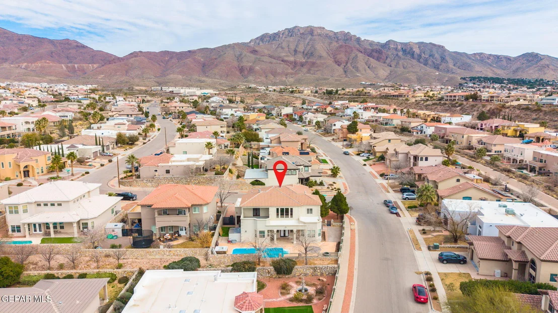 Photo of 6389 FRANKLIN TRAIL Drive