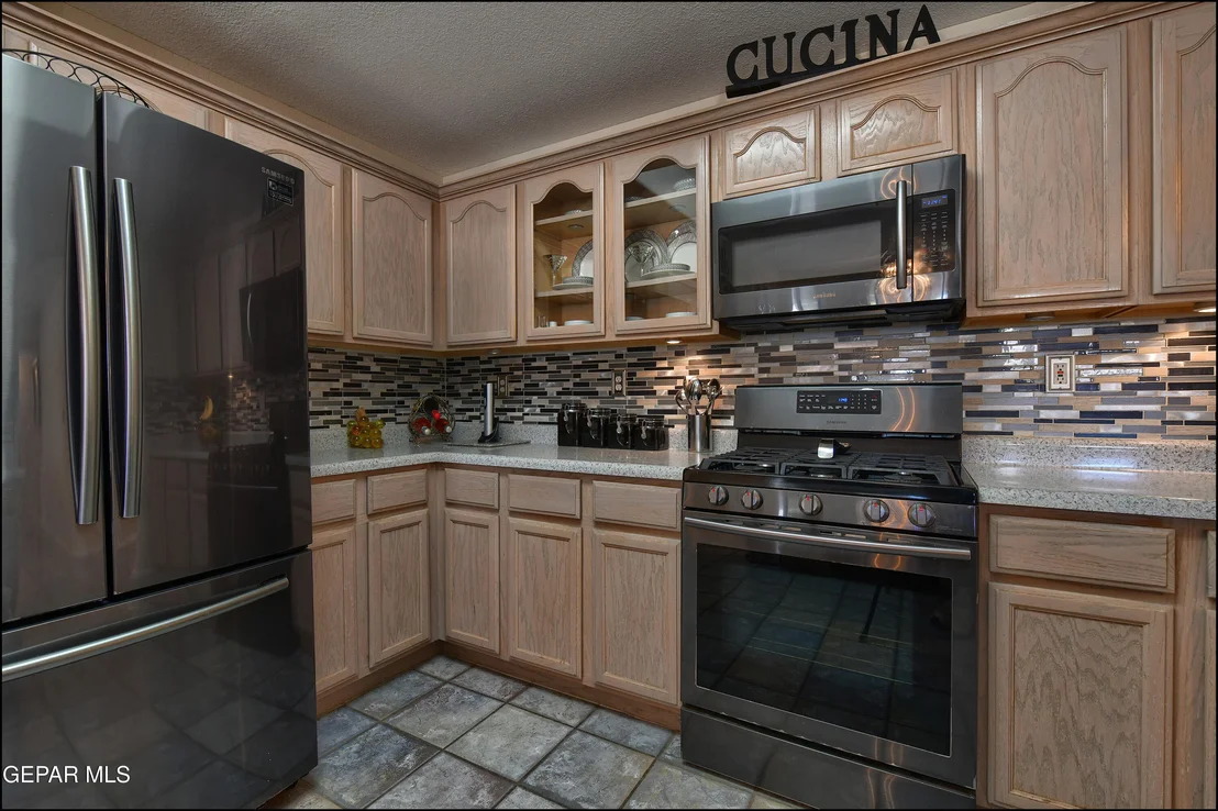 Photo of 6516 Isla del Rey Drive