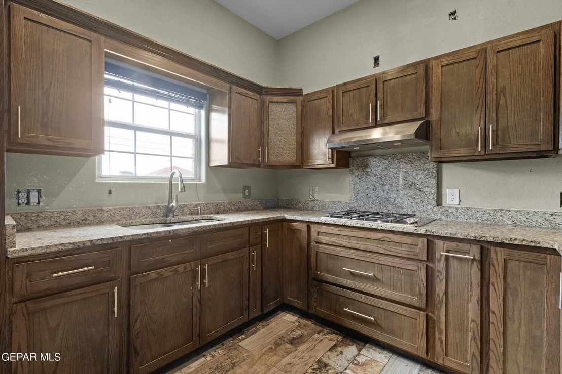 Photo of 360 Judge Bean Circle