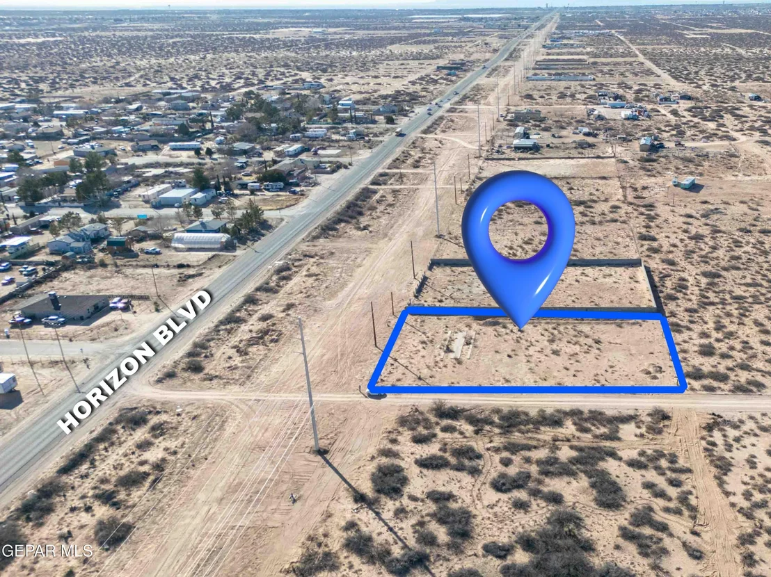 Photo of 15991 Horizon Boulevard