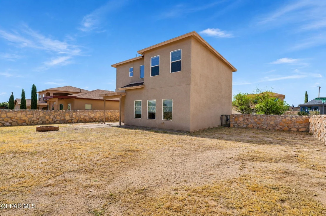 Photo of 5803 REDSTONE PASS Court