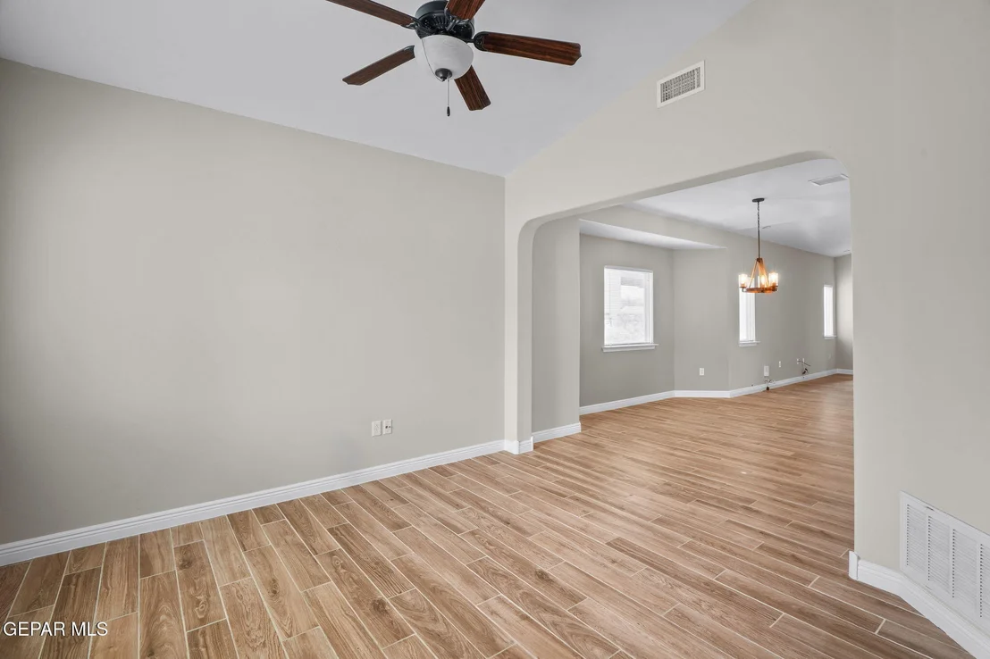 Photo of 14353 N CAVE Drive