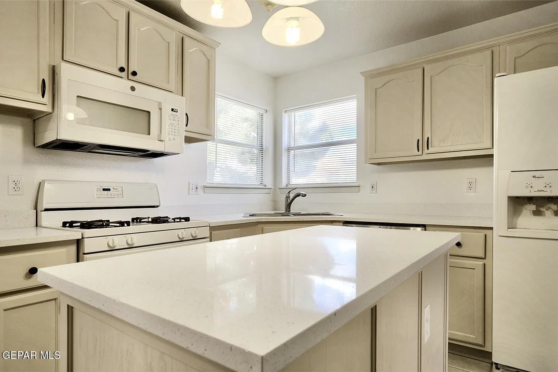 Photo of 12645 SUN HAVEN Drive