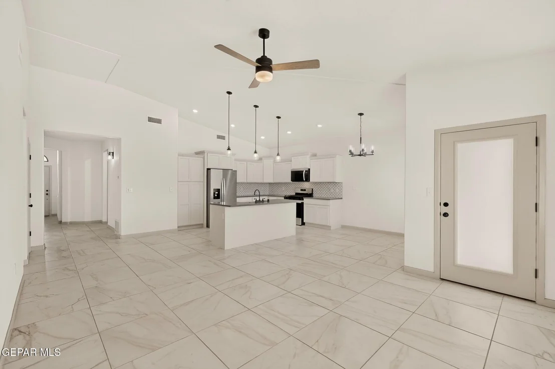 Photo of 968 GULF STREAMS Avenue