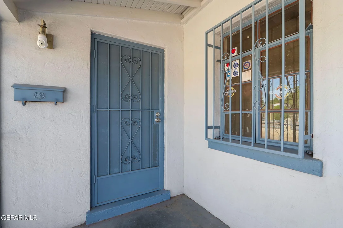 Photo of 8056 Carpenter Drive
